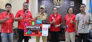 25 Ribu Pelajar Kota Kupang Terima Paket Kuota Belajar 10 GB