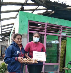 Alumni “SSEAYP” Bantu Korban Siklon Seroja NTT