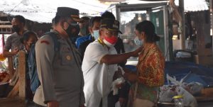  Tekan Angka Covid-19, Wawali dan Kapolresta Pantau Kepatuhan PPKM Level IV di Pasar Kasih Naikoten