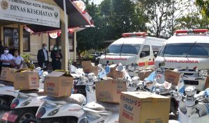 Perkuat Layanan Publik, Walikota Kupang Serahkan Bantuan Kendaraan Operasional Bagi 2 Puskesmas di Kota Kupang