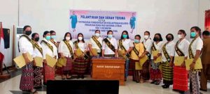 Perkuat Layanan Publik, 14  Ketua Tim PKK  Kecamatan Lingkup TTU Resmi Dilantik Elvira B.Ogom