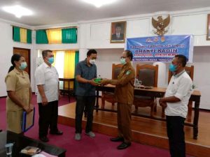 Bupati TTU  Apresiasi   Kadin TTU Atas Bantuan 10 Tabung Gas & 7 Regulator
