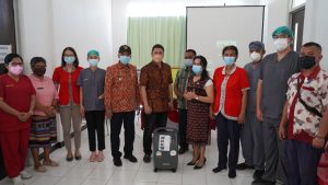 Tingkatkan Layanan  Publik, Walikota  Resmi Serahkan Bantuan Perangkat Konsentrator Oksigen