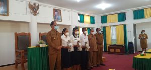 Tingkatkan Pelayanan Birokrasi, Bupati TTU  Resmi Serahkan Tiga CPNS Formasi Tahun 2018