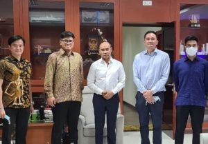 Dorong Pertumbuhan Ekonomi, Pemprov  Dukung Pembangunan  PLTS Di Sumba.