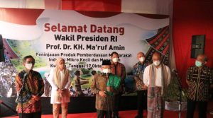Wapres RI  Pimpin Rapat Koordinasi  Percepatan Penanggulangan Kemiskinan Ekstrem 5 Kabupaten  Di NTT