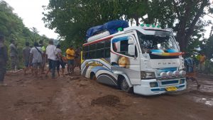 BPJN NTT Beri Teguran  Keras Kepada PT.  Bumi Amartha Ende Terkait Longsor di Ruas Jalan Ende-Aegela