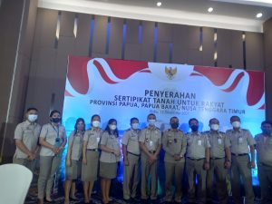 BPN Provinsi NTT Serahkan  46.792  Sertifikat   Kegiatan PTSL Bagi Masyarakat