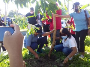 Walikota Apresiasi Aksi Tanam Pohon Oleh Komunitas Wartawan &Kaun  Mileneal