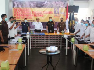 Cegah Perdagangan Orang, Kanim Kupang Gelar Sosialisasi Di Kabupaten SBD
