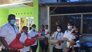 Cegah Stunting,  PKB Serahkan Ratusan   Paket Sembako  Bagi Ibu Hamil & Balita Di Kota Kupang