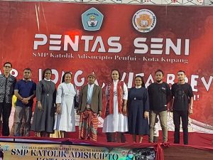 Dinas P& K Kota Kupang  Apresiasi Pentas Seni Yang Dilakonkan  SMPK Adisucipto Penfui.