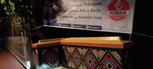 Spanduk Kobar Hadir  di Kota Kupang Dukung Jokowi  1  Periode Lagi