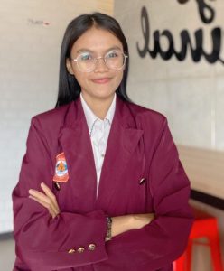 Alfonsa Kobesi Resmi Pimpin  BEM Stikom  Uyelindo Kupang
