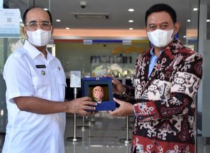 Resmikan Kantor Cabang Bank Mandiri Yang Baru, Walikota Ajak Perbankan Dukung Pemberdayaan Pelaku UKM