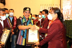 Walikota Jeriko  : Terima Kasih Bagi   Para Nakes  Yang  Telah Sukses Merawat Warga  Kota Kupang  Di Masa Pandemic Covid-19