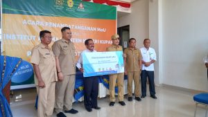 Wujudkan Program Smart City, Pemkot Berikan Bantuan Wfi Bagi IAKN Kupang