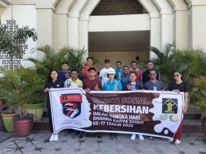 Peduli Lingkungan,   Imigrasi  Kupang Lakukan Bakti Sosial  di Dua Area Publik