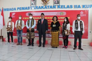 Wagub Serahkan Remisi Secara Simbolis kepada Warga Binaan di Lapas Kelas IIA Kupang