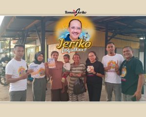 Dukungan KTP untuk Jeriko Datang dari Orang Tua Murid Penerima Bantuan Pakaian Seragam