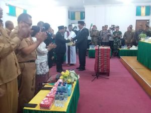 Frans Fay  Resmi   Dilantik Jadi   Sekda TTU