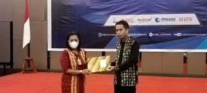 Kendalikan Aset, Imigrasi Kupang Serah Terima BMN ke Ombudsman