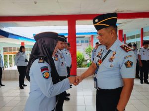 Tujuh Pegawai Lapas Kupang Mengemban Pangkat Baru Setingkat Lebih tinggi