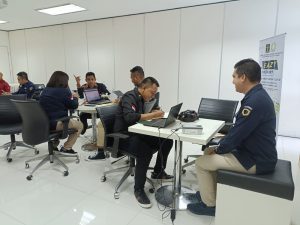 Tim Eazy Passport Kanim Kupang sambangi Bank Mandiri Kupang