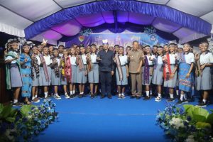 Gubernur VBL kunjungi SMA N Alor Kecil