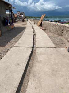 Bersinergi Bersama  TNI AL, PLN Bangun Jalan di Sulamu Kabupaten Kupang dengan FABA PLTU Bolok
