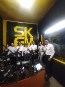 Siaran Bersama SKFM Radio, Imigrasi Kupang Ingatkan Pentingnya Pendaftaran ABG
