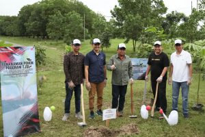 Berkontribusi Kurangi Emisi Karbon, Jasa Raharja Tanam 1.000 Pohon di Lampung