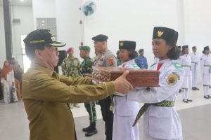 Sukseskan HUT RI ke-78, Bupati Kupang Kukuhkan 47 Anggota Paskibraka