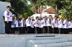 Pimpin Apel Awal Tahun 2024, PJ Walikota Kupang   Ajak Pegawai  Tetap  Disiplin Jalankan Tugas  Pemerintah