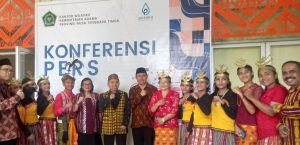 Prof. Dr. H.Nizar, M.Ag Resmi Launching Layanan PTSP   Kantor Wilayah Kemenag NTT
