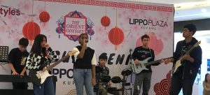 Jelang Hari Raya Imlek, Excellent Spirit Christian School Kupang Memukau Pengunjung Dalam Bazaar Spesial Imlek Di Lippo Plaza Kupang