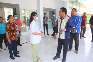 Perkuat Layanan   Publik,  Pj. Bupati Kupang  Monitoring  di  Kecamatan Takari
