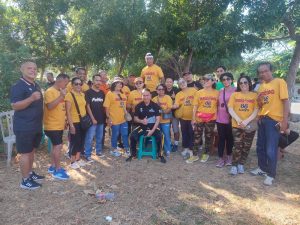 Perkuat Persaudaraan,   Alex Foenay Bersama  Ikatan Alumni SMAN 1 Kupang  Angkatan  86 Gelar Car Free Day   Di El Tari   Kupang