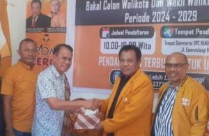 Mantapkan langkah Menuju Pilkada Kota Kupang,  Alex Foenay Resmi Mendapat Rekomendasi dari  DPP Hanura