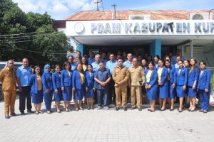 Pj.Bupati Kupang Minta PDAM Ciptakan Inovasi Baru Guna Tingkatkan Kualitas Pelayanan