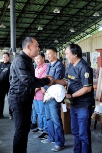 Dorong Perilaku Tertib Berlalu Lintas, Jasa Raharja Bersama Komunitas Motor Tomohon Gelar Safety Riding  & Pembersihan Rambu Lalu Lintas