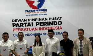 Mantapkan Langkah Menuju Pilgub NTT, Melki Laka Lena-Jhoni Asadoma    Resmi Menerima SK Dari DPP Perindo