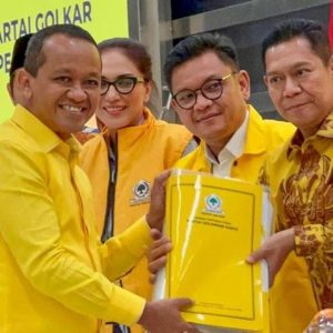 Dahlan  Lahadalia Terpilih  Secara Aklamasi   Sebagai Ketua Umum Golkar
