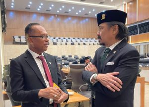 Usman Husin  Ucapkan Terima  Kasih Bagi Wakil Ketua MPR RI Resmi  Buka  Penerbangan  Wings   Air Kupang- Rote (PP)