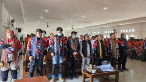 Serukan Memakai Masker untuk Warga Flores Timur & Sikka , KADIN NTT bawa Bantuan