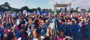 Ribuan Pendukung   Dan  Simpatisan Melki-Johni  Meriahkan  Kampanye Akbar di Lapangan Sitarda Kupang