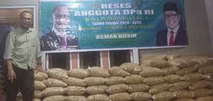 Usman Husin   Usulkan  Kementerian   Pertanian   Agar  Benih  Padi Dan Jagung  Diproduksi  Di Kabupaten / Kota- Lingkup NTT