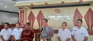 Pemprov Himbau  Masyarakat Agar   Warga   waspada Terhadap Perubahan Iklim Dalam  Februari 2025