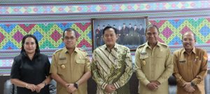 Wujudkan   Pengelolaan Keuangan Yang Akuntabel, Gubernur  Laka Lena  Serahkan LKPD Provinsi NTT 2024   Kepada BPK Provinsi NTT