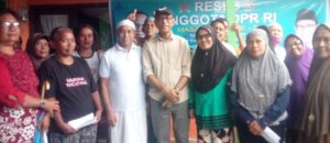 Gelar Reses,   Anggota DPR RI Usman Husin  Siap Berikan    Bantuan Gerobak Alumunium  dan Tenda   bagi  Pelaku  UMKM   di      Kelurahan Bonipoi dan  Kampung Solor